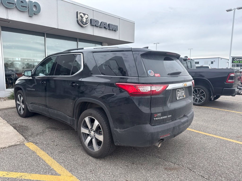 Used 2018 Chevrolet Traverse LT w/ LPO, Floor Liner Package AWD/4WD image 5