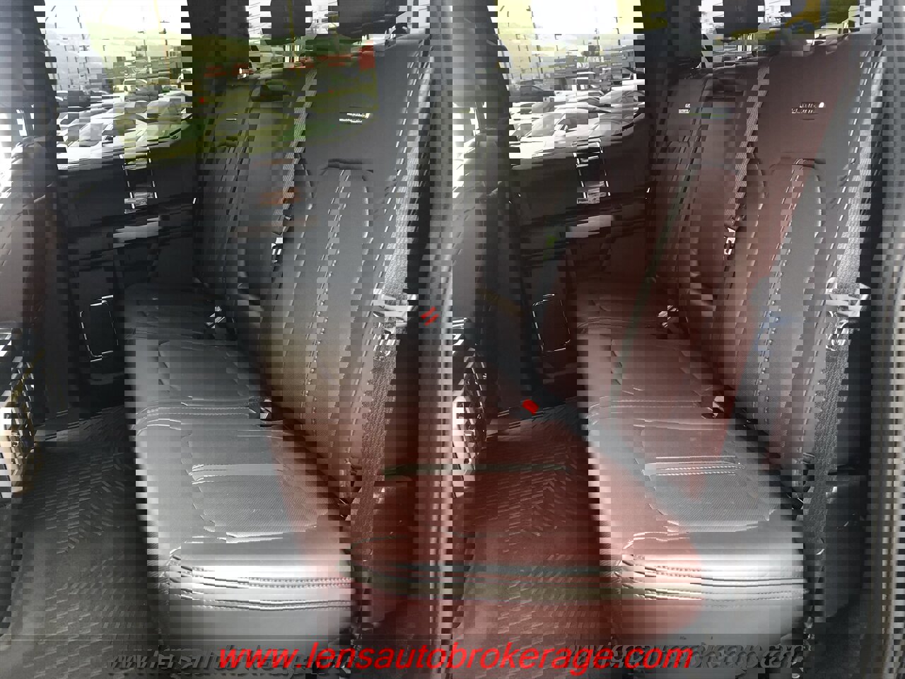 Used 2017 Ford F250 Platinum w/ FX4 Off-Road Package image 17