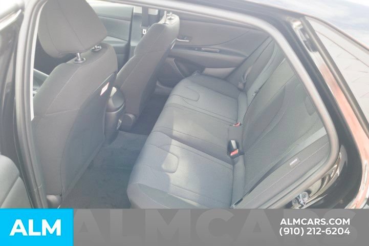Certified 2026 Hyundai Elantra SE FWD image 16