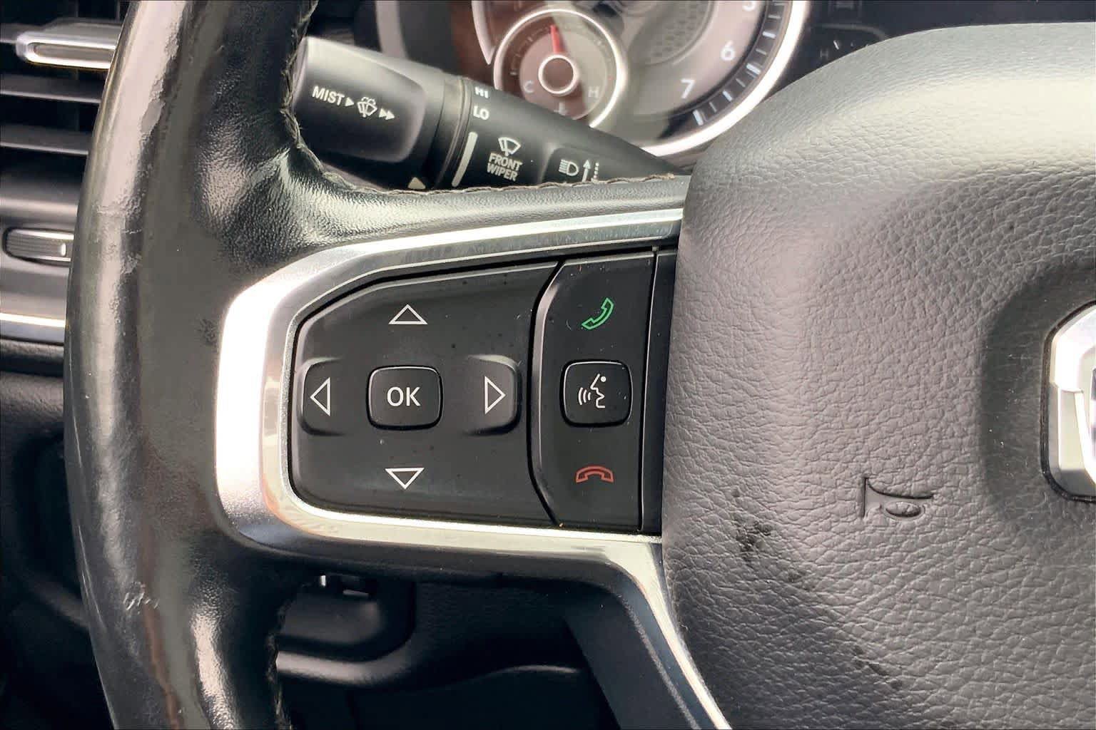 Used 2019 RAM 1500 Laramie AWD/4WD image 24