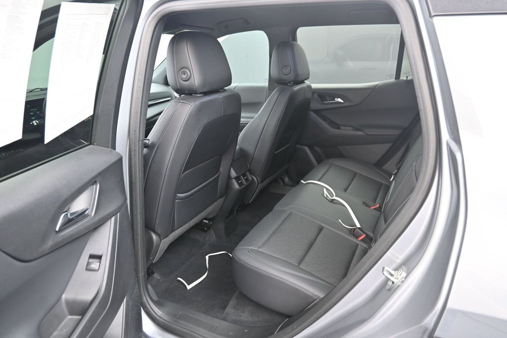 Used 2026 Chevrolet Equinox LT w/ Convenience Package II AWD/4WD image 14