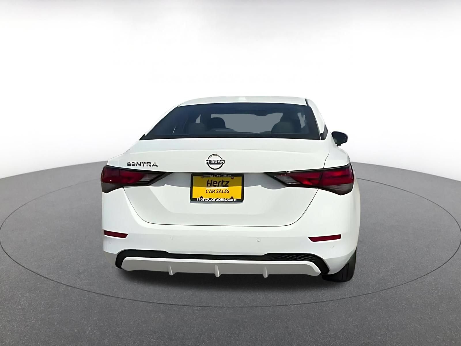 Used 2025 Nissan Sentra SV FWD image 12
