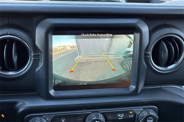Used 2021 Jeep Wrangler Unlimited Sahara w/ Safety Group image 3