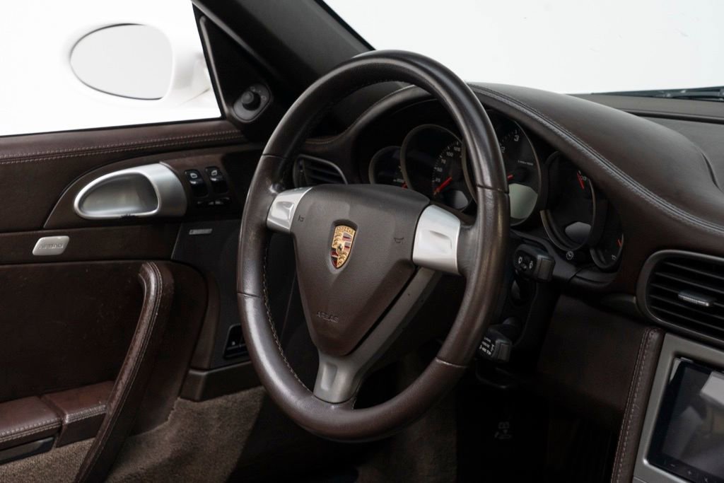 Used 2006 Porsche 911 Carrera image 39