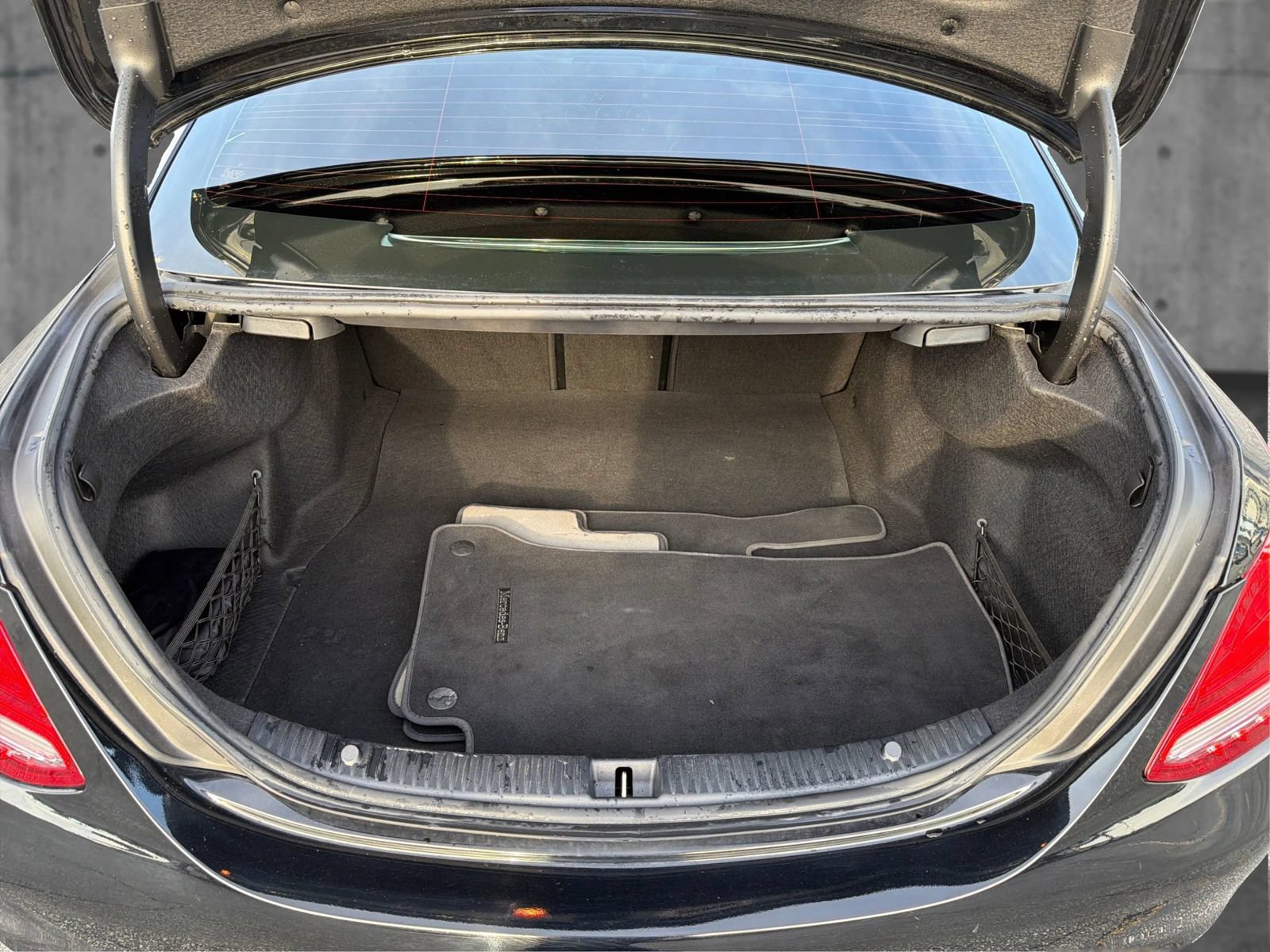 Used 2018 Mercedes-Benz C 300 Sedan image 13