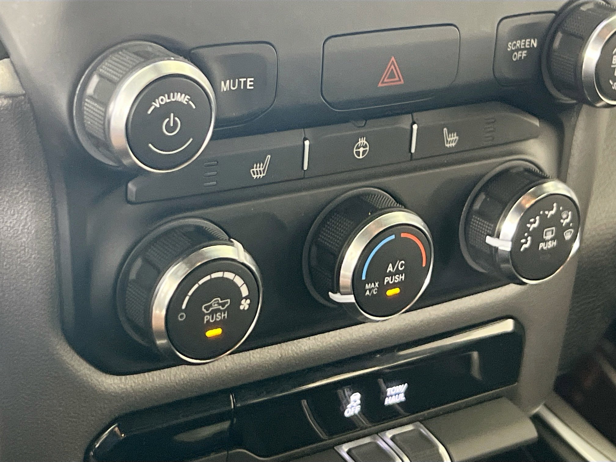 Used 2023 RAM 1500 Big Horn image 19