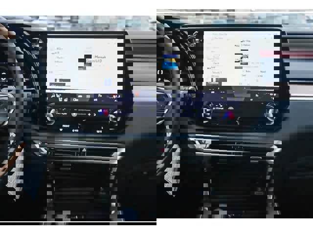 New 2026 Lexus RX 450h Luxury image 36