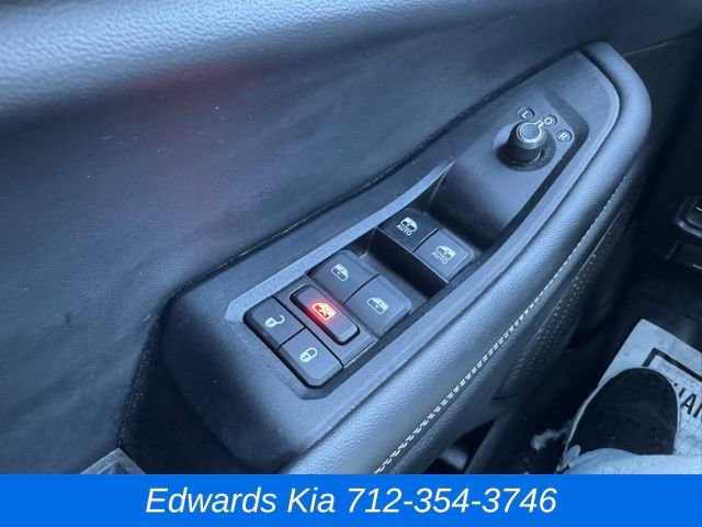 Used 2024 Jeep Grand Cherokee Limited w/ Luxury Tech Group II image 25