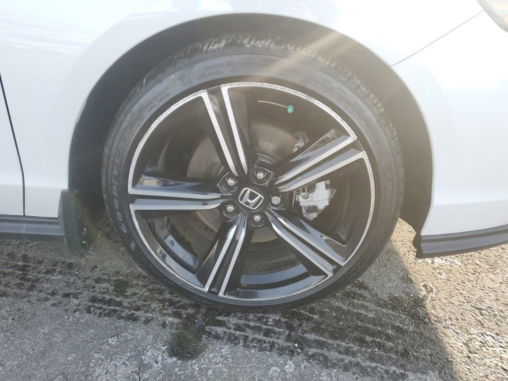 Certified 2024 Honda Accord Sport image 11