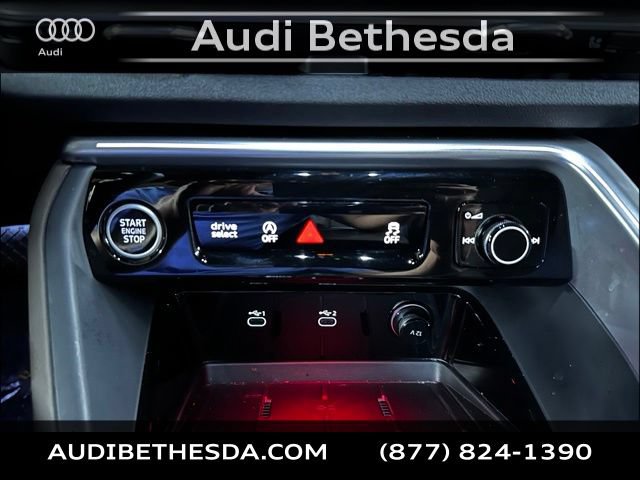 Certified 2025 Audi Q5 Premium Plus w/ Premium Plus AWD/4WD image 24