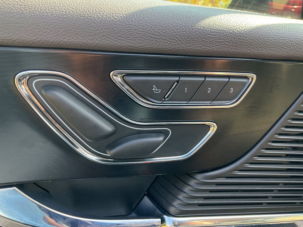 Used 2020 Lincoln Corsair AWD w/ Equipment Group 101A image 20