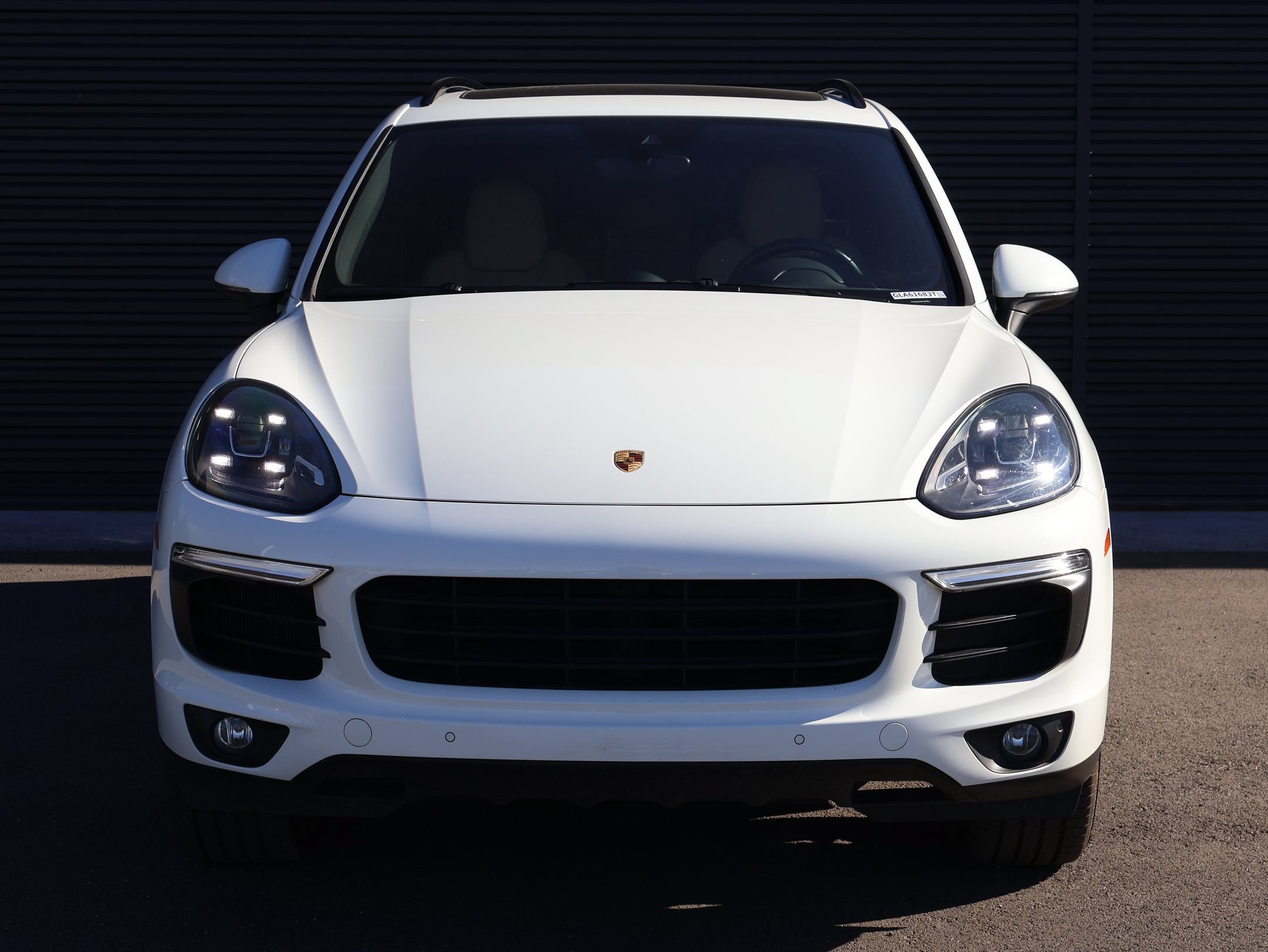 Used 2016 Porsche Cayenne S AWD/4WD image 6