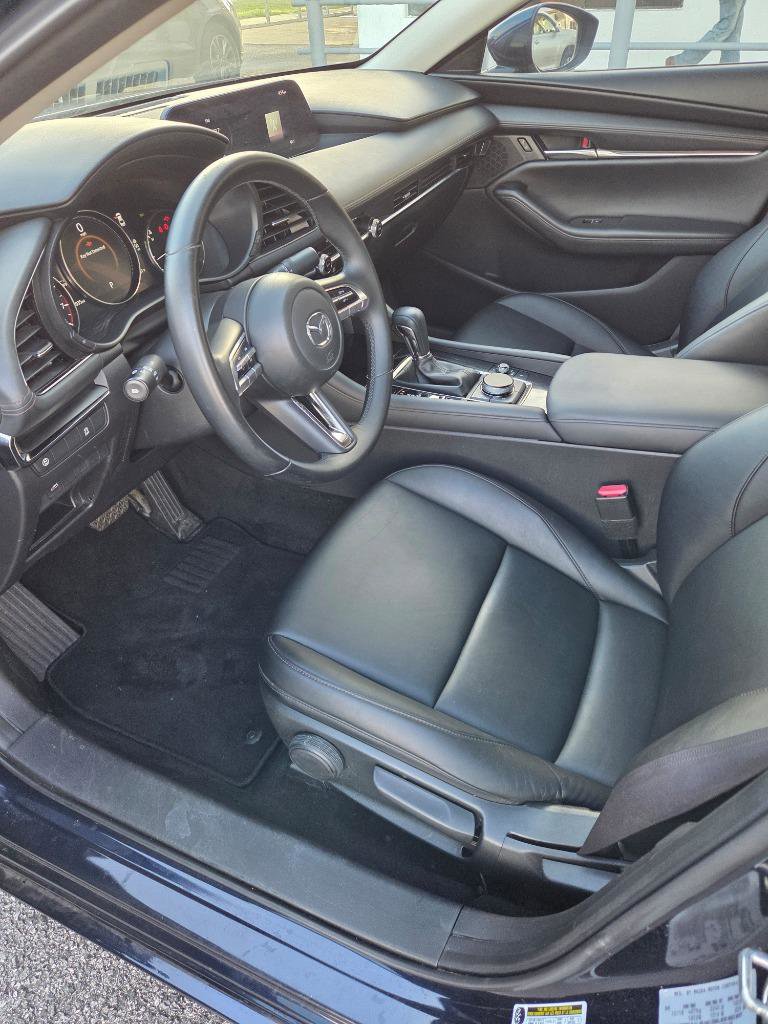 Used 2019 MAZDA MAZDA3 Sedan image 11