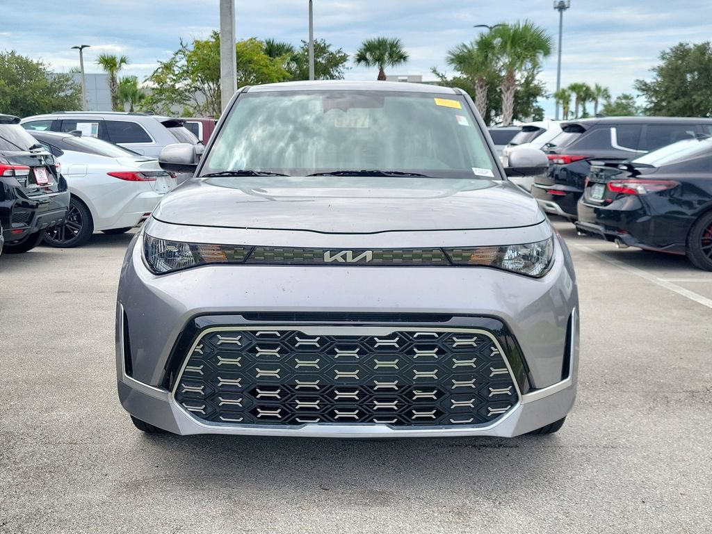 Certified 2023 Kia Soul GT-Line FWD image 2