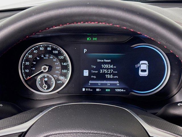 Used 2025 Genesis G70 3.3T Advanced image 14