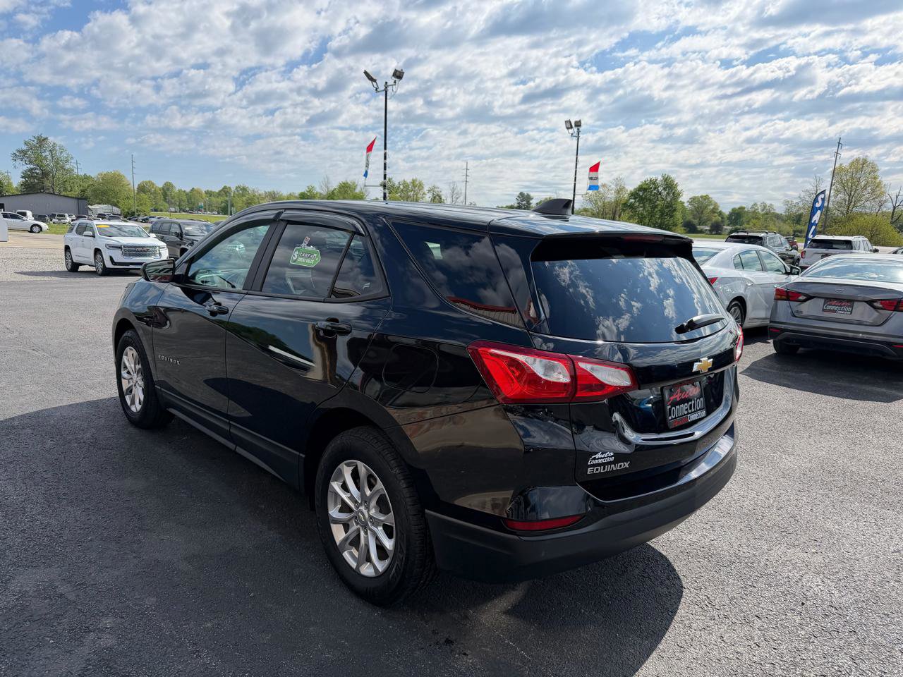 Used 2020 Chevrolet Equinox LS w/ LS Convenience Package FWD image 7