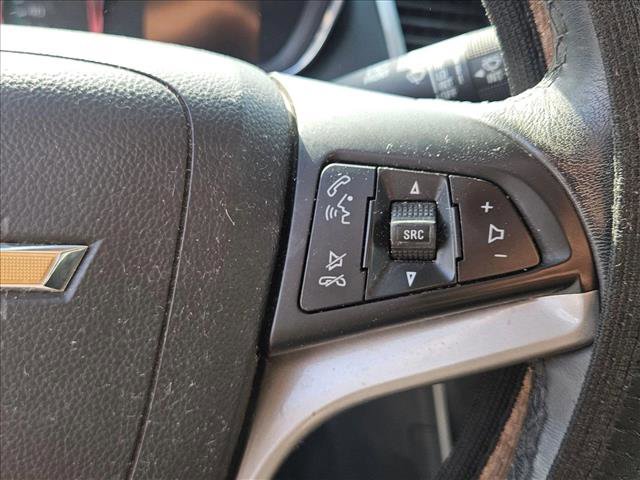 Used 2018 Chevrolet Trax LT w/ LT Convenience Package image 17