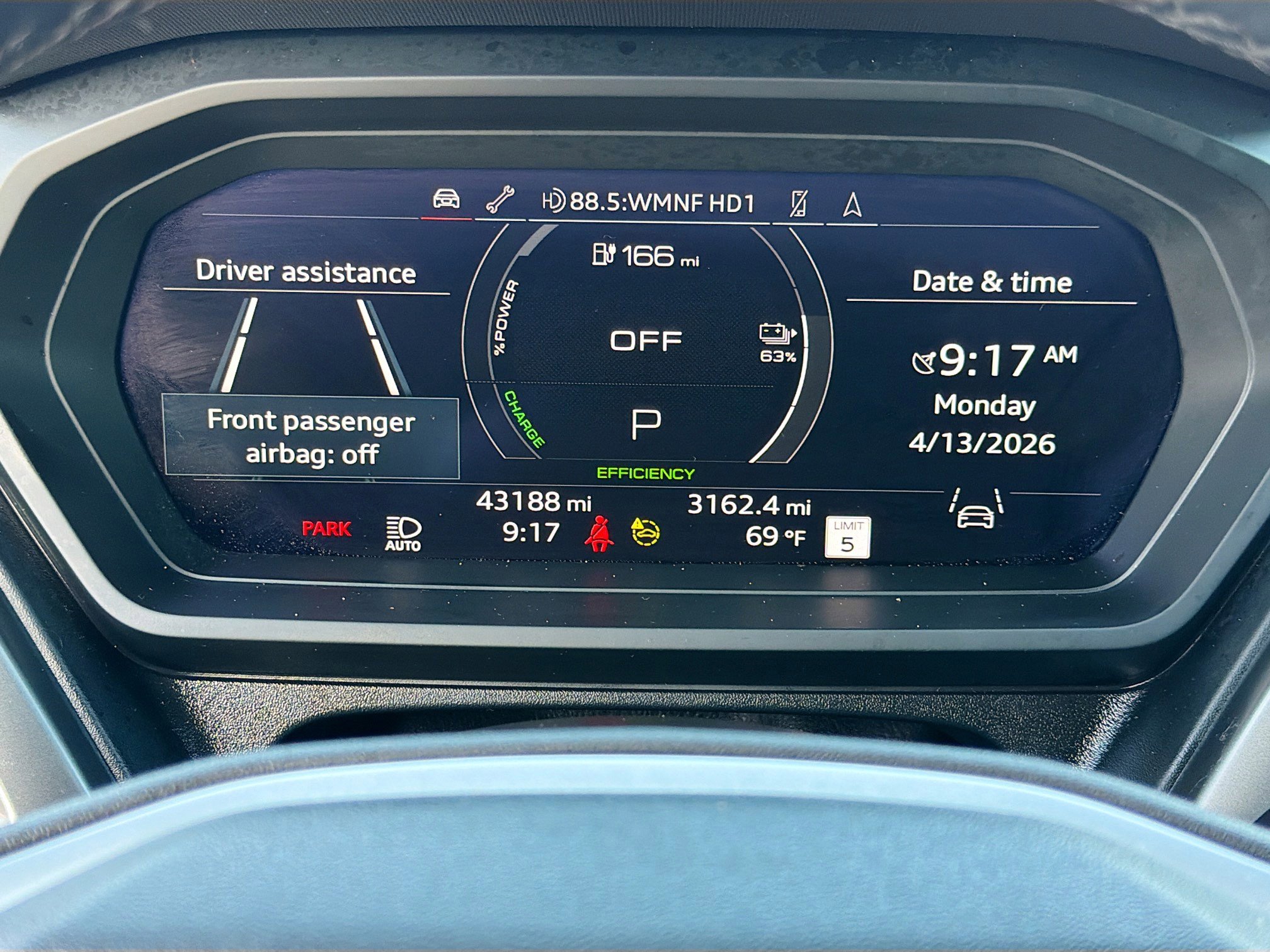 Used 2023 Audi Q4 e-tron Premium Plus image 40