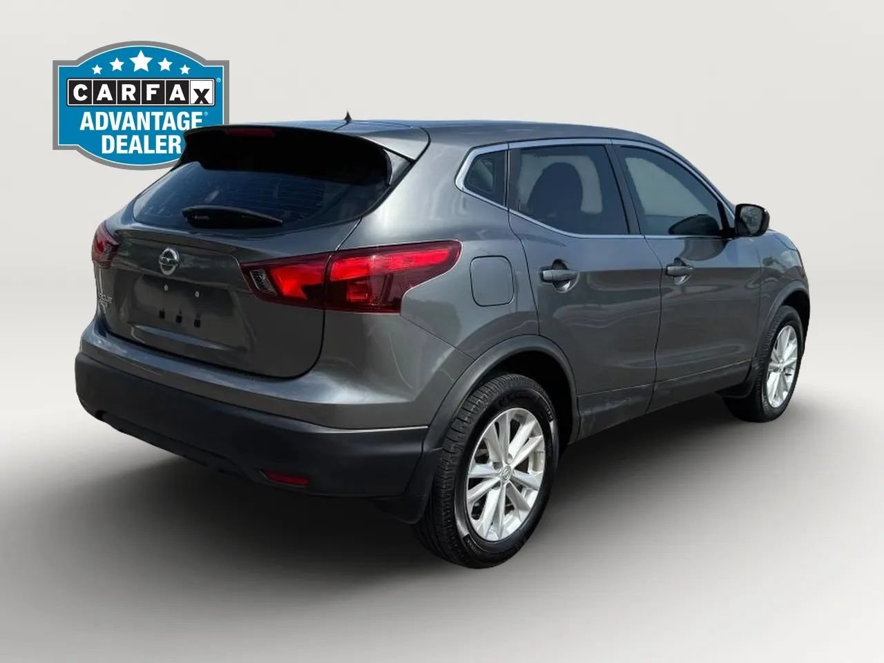Used 2018 Nissan Rogue Sport S w/ S Appearance Package FWD image 5