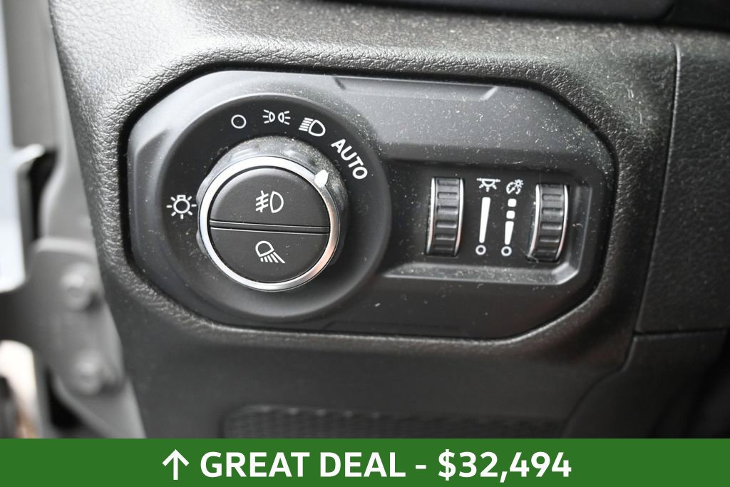 Used 2021 Jeep Gladiator Mojave w/ Cold Weather Group AWD/4WD image 24