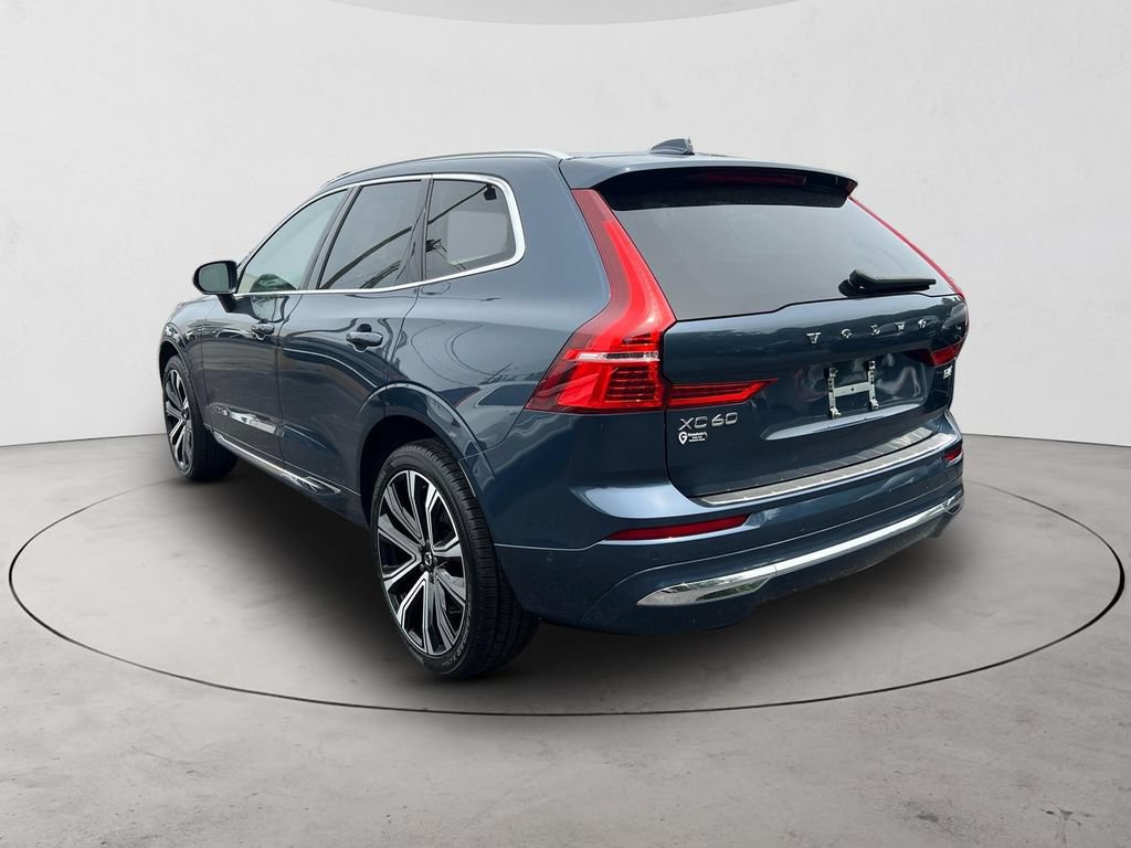 Certified 2023 Volvo XC60 B6 Ultimate w/ Protection Package Premier AWD/4WD image 3