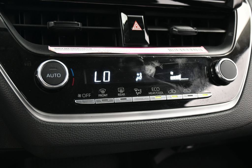Used 2024 Toyota Corolla LE FWD image 24