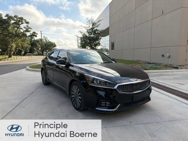 Used 2017 Kia Cadenza Technology FWD image 6