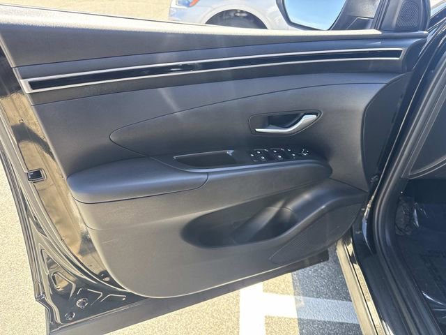 Certified 2022 Hyundai Tucson SEL AWD/4WD image 17