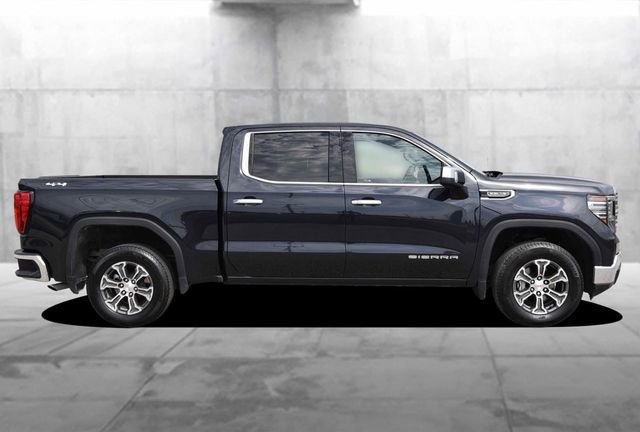 Used 2025 GMC Sierra 1500 SLT AWD/4WD image 5