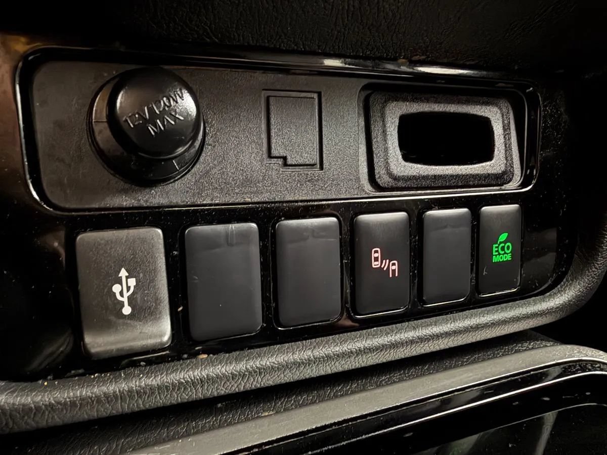 Used 2020 Mitsubishi Outlander SEL FWD image 14
