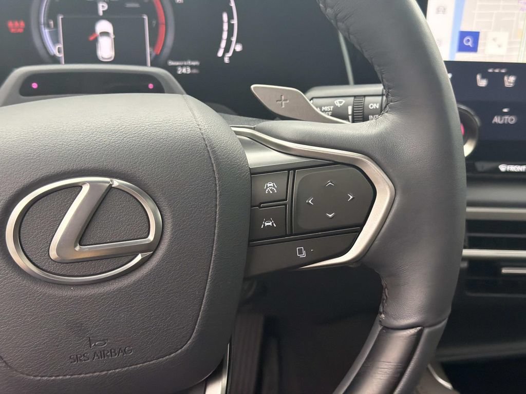 Used 2023 Lexus RX 350 FWD w/ Accessory Package image 24