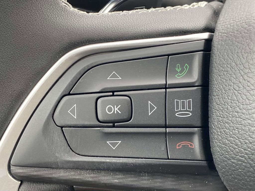 New 2025 Jeep Grand Cherokee Laredo w/ MOPAR Finishing Package image 22