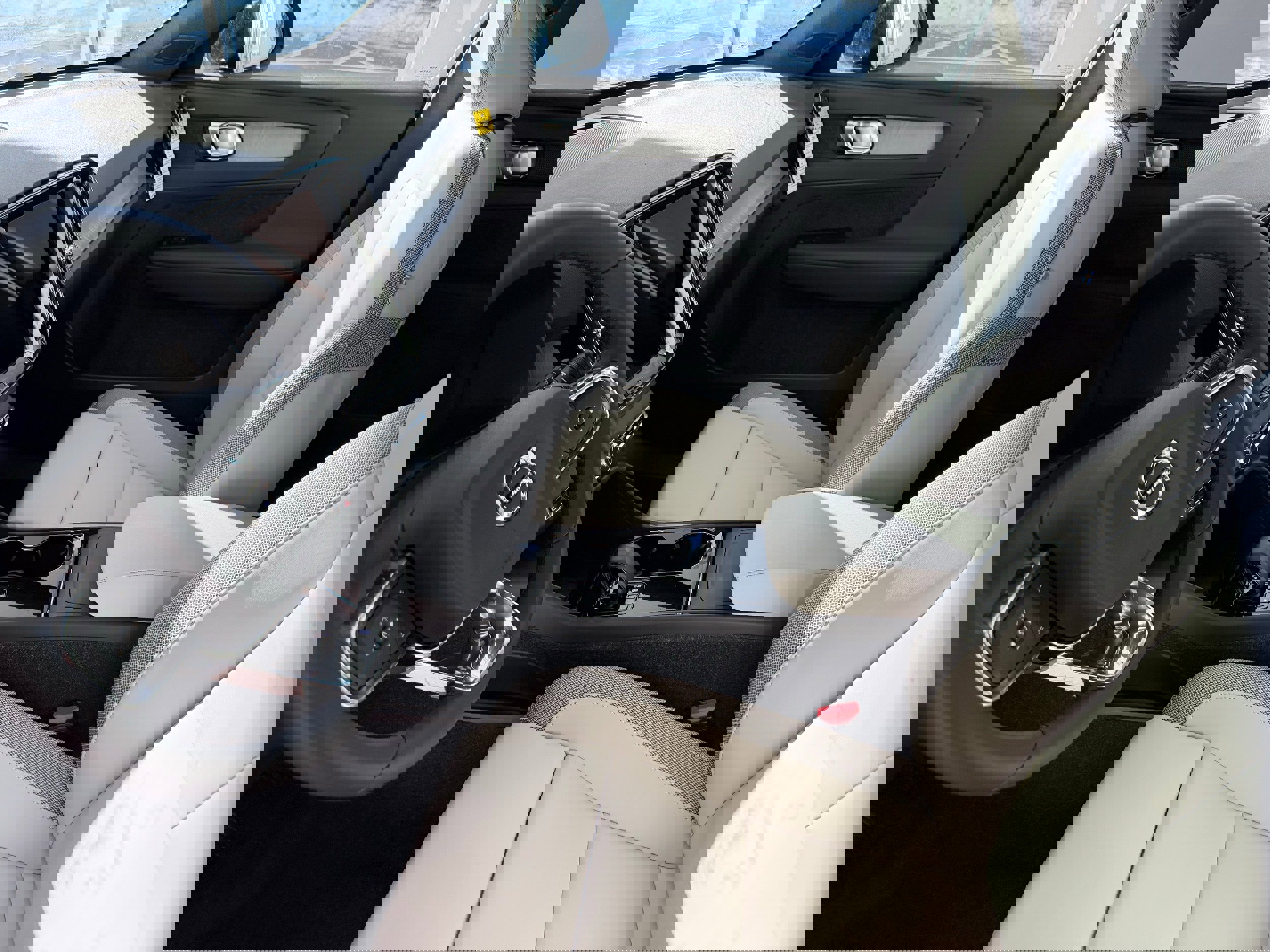 New 2026 Volvo EX40 Plus w/ Climate Package image 13