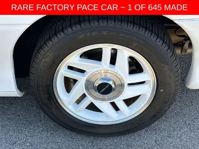 Used 1993 Chevrolet Camaro Z28 RWD image 5