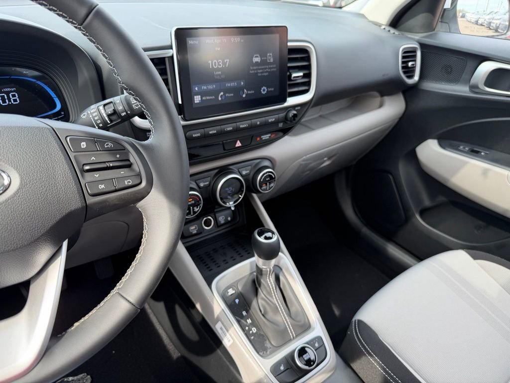 New 2026 Hyundai Venue SEL FWD image 27