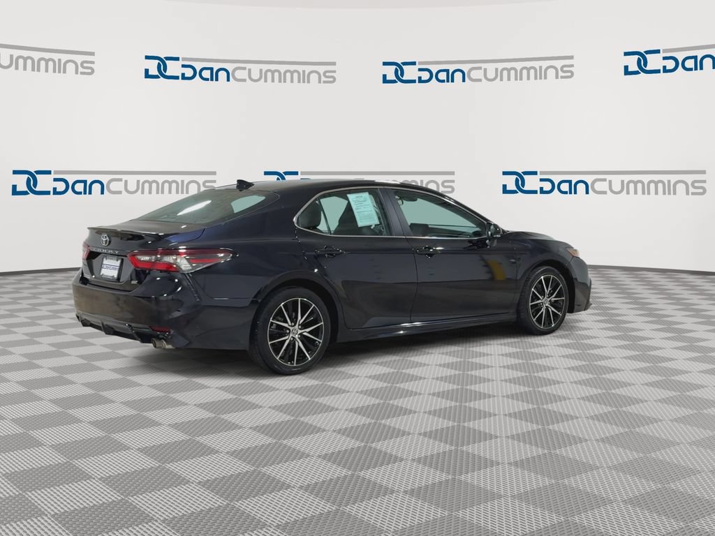 Used 2024 Toyota Camry SE FWD image 8