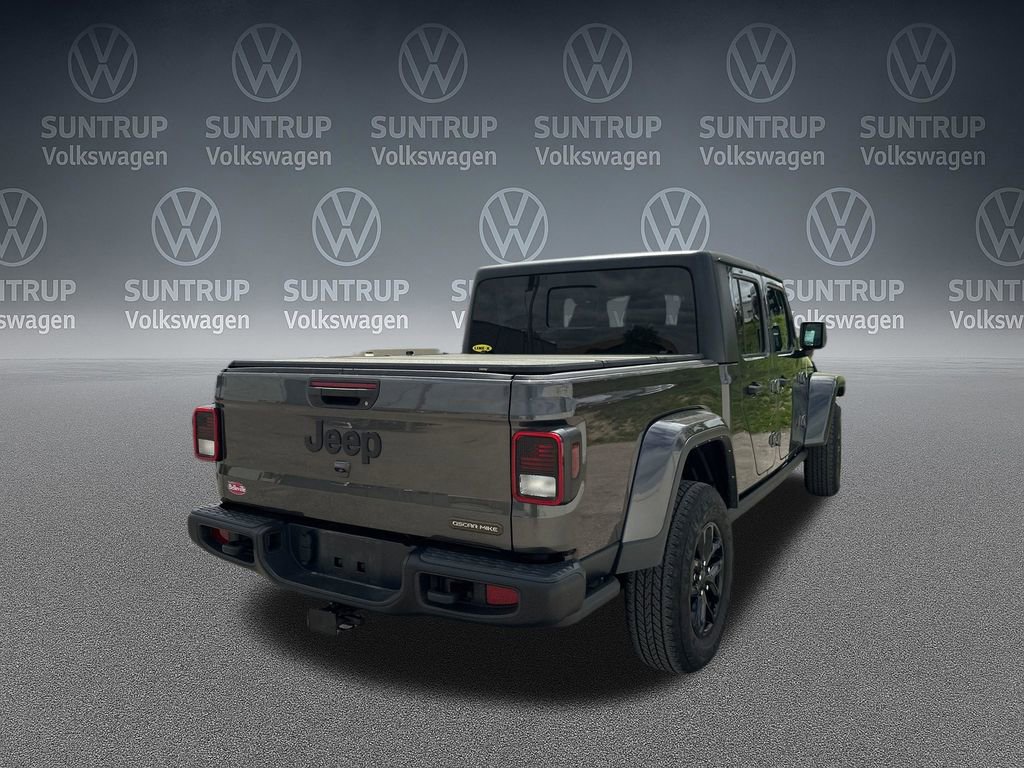 Used 2023 Jeep Gladiator Sport AWD/4WD image 38