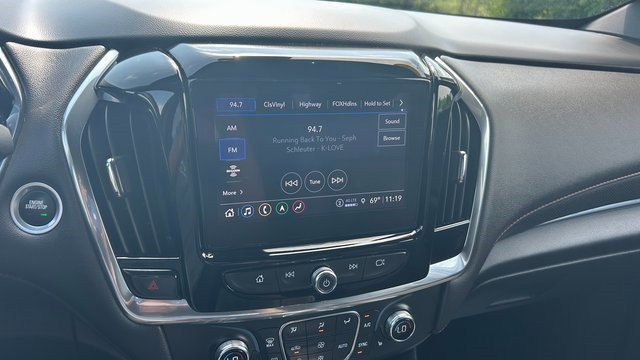 Certified 2023 Chevrolet Traverse RS image 19