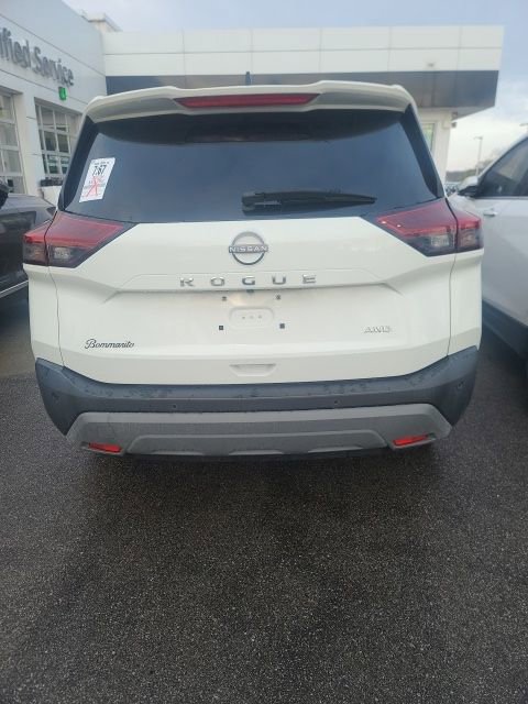 Used 2023 Nissan Rogue S image 3