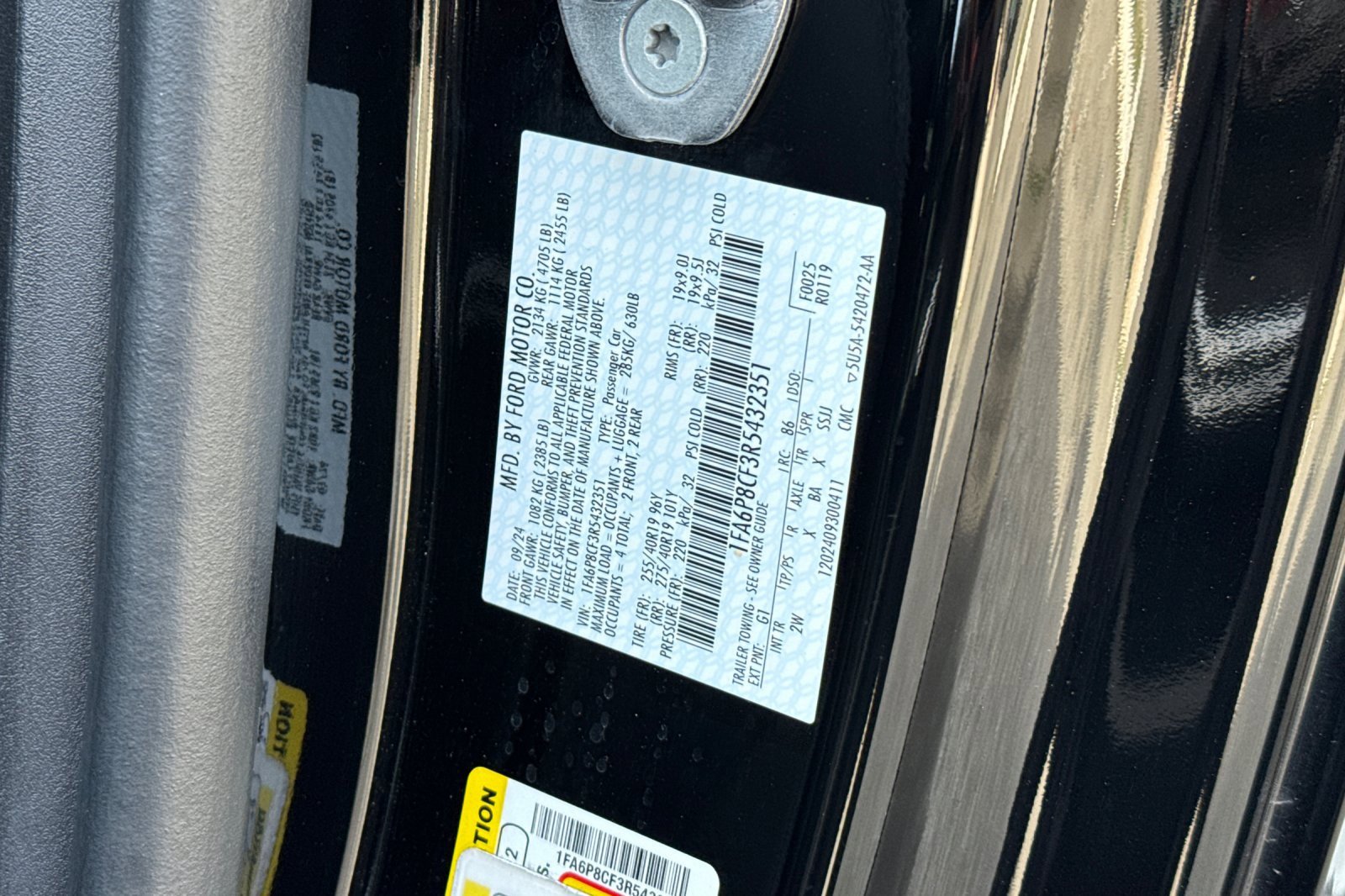 Used 2024 Ford Mustang GT w/ GT Performance Package image 27