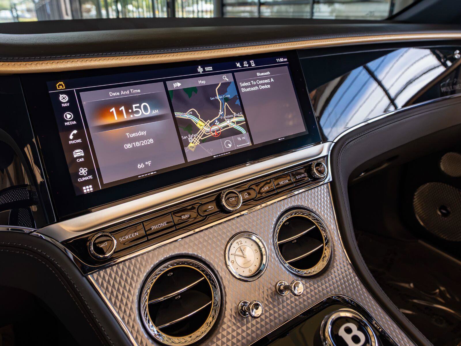 Used 2024 Bentley Continental GT Mulliner AWD/4WD image 35