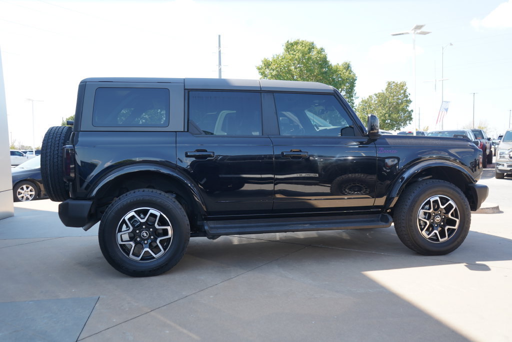 Certified 2025 Ford Bronco Outer Banks AWD/4WD image 10
