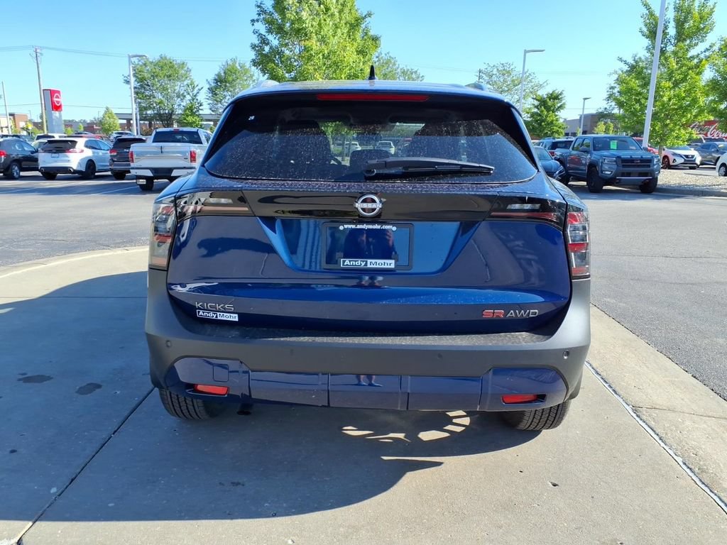 New 2026 Nissan Kicks SR w/ SR Premium Package AWD/4WD image 7