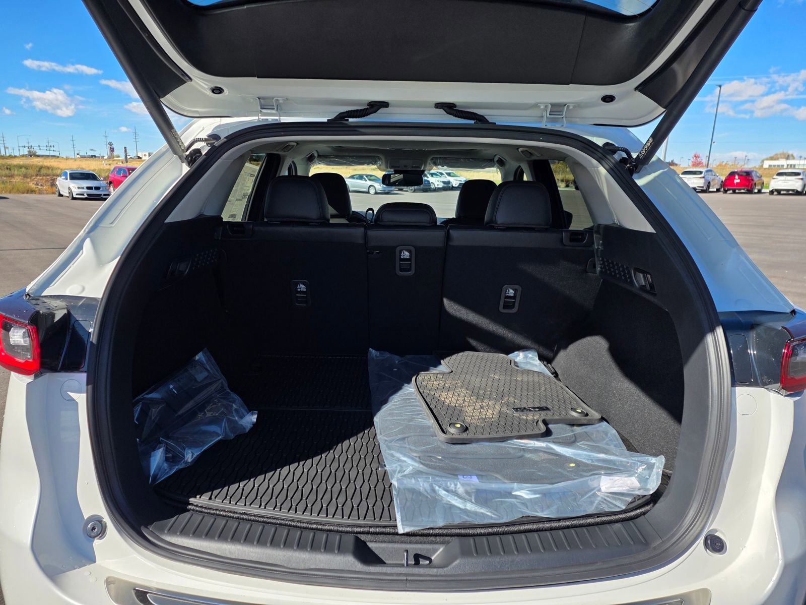 New 2025 MAZDA CX-5 Carbon Edition image 32