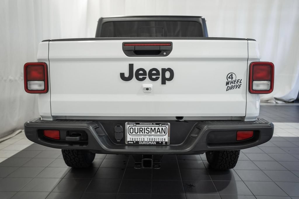 Certified 2022 Jeep Gladiator Sport AWD/4WD image 5