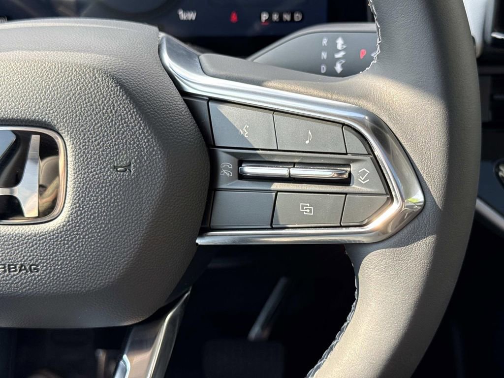 Used 2025 Honda Prologue Touring image 9