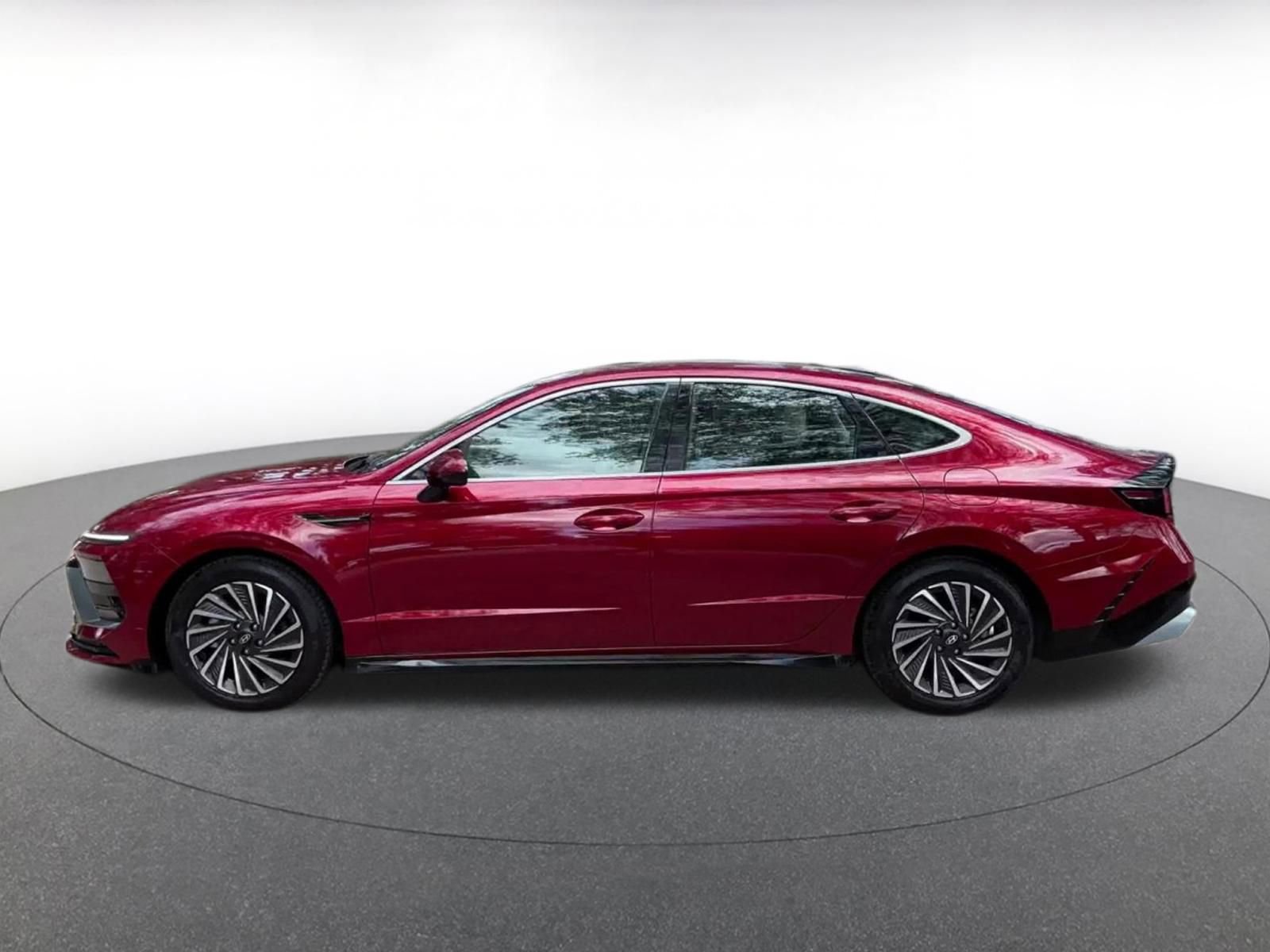 Used 2025 Hyundai Sonata SEL image 8