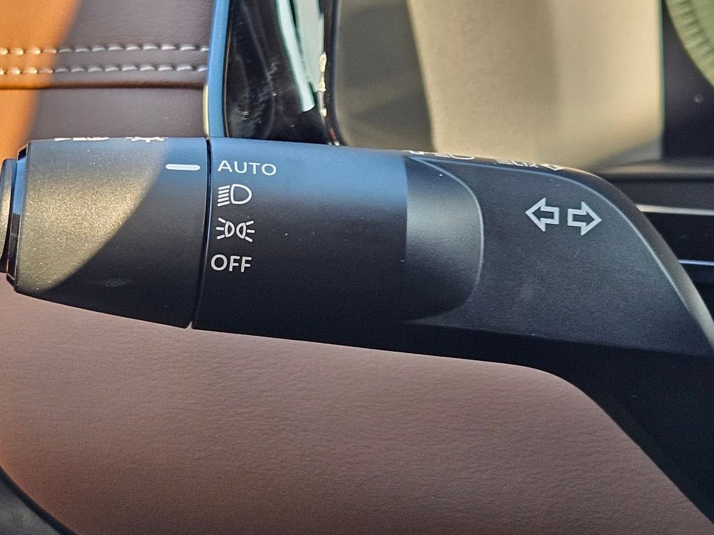 New 2026 Nissan Pathfinder Platinum image 20