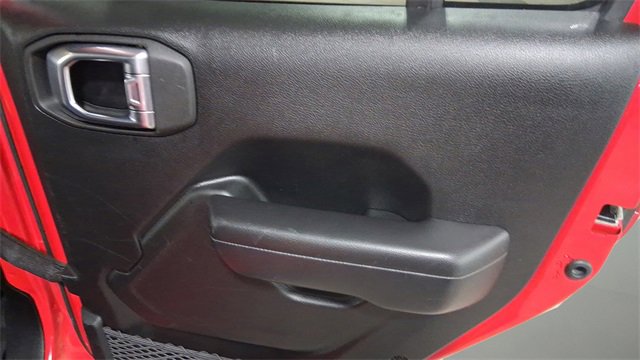 Used 2021 Jeep Gladiator Sport image 19