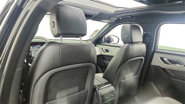 Used 2024 Land Rover Range Rover Velar Dynamic SE image 32